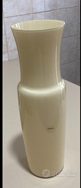 VASO OPALLINO COLOR BURRO VENINI ORIGINALE