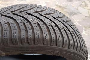 4 pneumatici invernali 205/55 R16