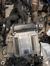 4E1 907 409  centralina motore