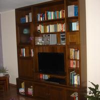 Libreria con vano TV