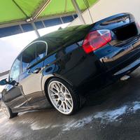 Disponibili ricambi bmw e90  163cv