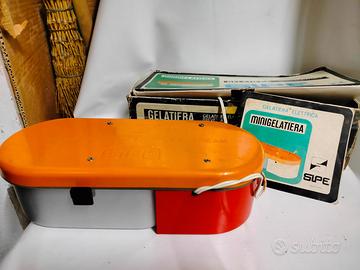 Gelatiera elettrica. Macchina elettrica per fare i