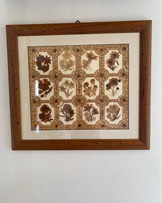Quadro con fiori secchi