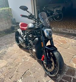 Ducati XDiavel Nera poltrona Frau 5/500