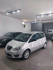 Lancia MUSA 1.3 Mjt 95 CV AVENUE 2012