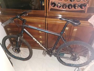Rockraider 500 ruote 26