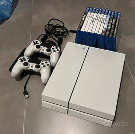 PlayStation 4 bianca fat 500gb con 2 Joypad