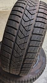 Gomme invernali 215/55/17