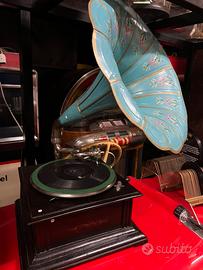 MODERNARIATO Grammofono con tromba maxi