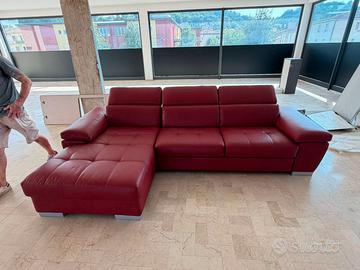 Divano letto magenta, artigianale