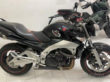 Suzuki GSR 600cc