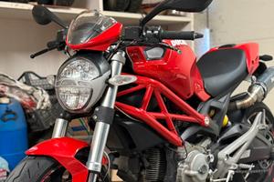 Ducati monster 696