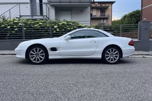 SL 500 V8 valuto permute o scambi