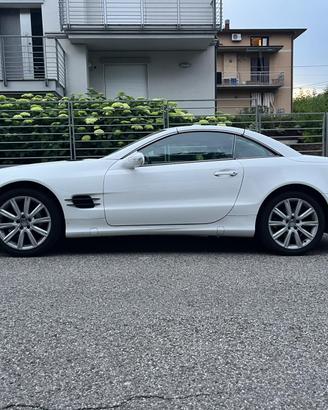 SL 500 V8 valuto permute o scambi
