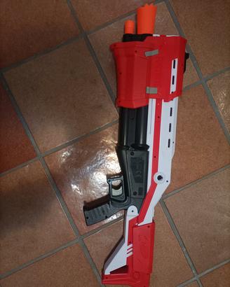 fucile a pompa nerf fortnite 