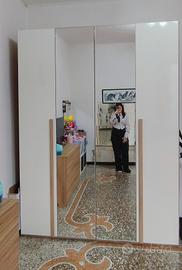 Armadio 4 ante con specchio