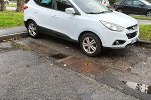 Hyundai  ix35 2.0 crdi Comfort 2wd