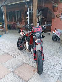 Husqvarna SM 125cc (144)