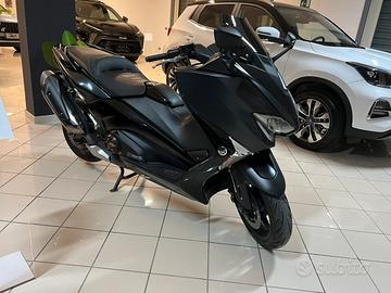 Yamaha Tmax
