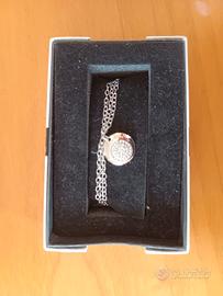 braccialetto con ciondolo