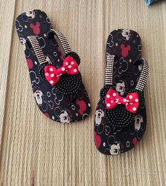 Havaianas Minnie, decorate con Swarovski 