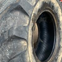 Pneumatici 405/70 R 20 disegno agricolo usati