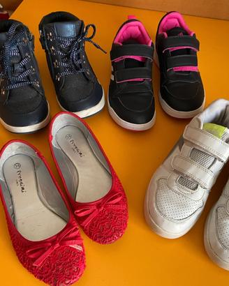 Scarpe per bimba nr. 35 - Vedi descrizione -