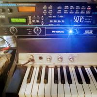 Amplificatore Phonic €250_.. Ensonic SQR multi eff