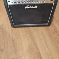 Potente Ampli MARSHALL 150 W