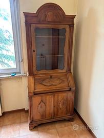 Ribaltina in noce, stile antico