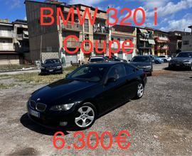 Bmw 320 i Coupe 2.0 benzina Seminuova