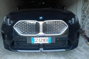 BMW IX2  M SPORT elettrico 100% PARI AL NUOVO