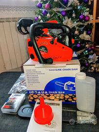 Motosega da potatura 25,7cc