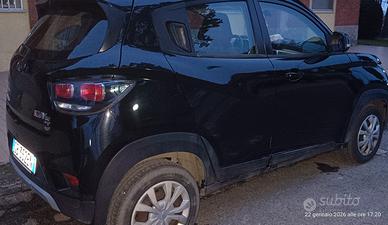 Mahindra Kuv100 k6+