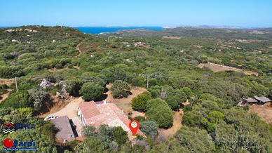 Stazzo da ristrutturare con terreno - Santa Teresa