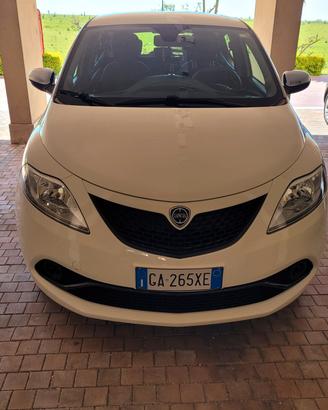 lancia y  gpl permuta  con camper