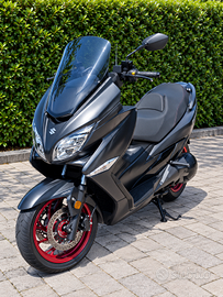 Suzuki Burgmann 400 2018