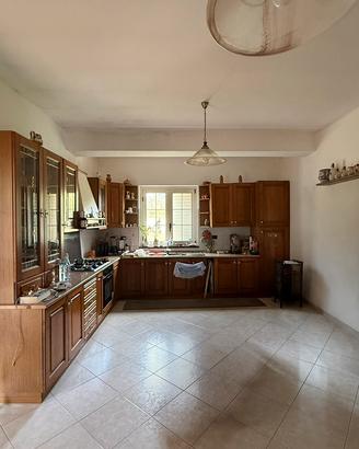 Cucina in legno