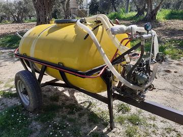 Carribotte fitofarmaci o trasporto Acqua