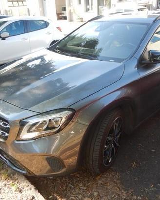 Mercedes Classe GLA 180 d Sport auto