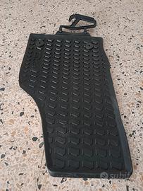 Tappetino originale Audi Q3 in gomma – nuovo 