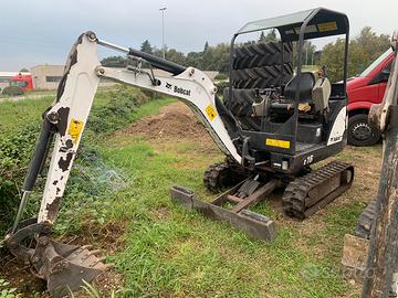 Bobcat e16