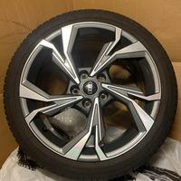 Cerchi Audi R18 con gomme 225/40R18