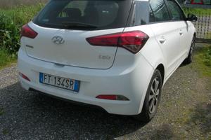 HYUNDAI i20 - 2019