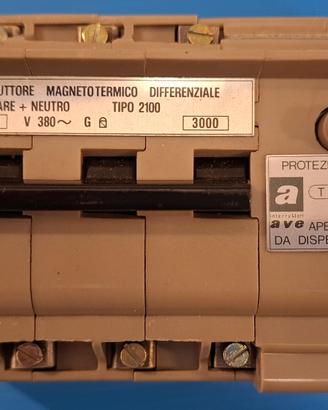INTERRUTTORE MAGNETOTERMICO  DIFFERENZIALE VINTAGE