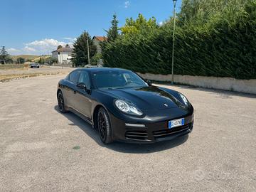 Porsche Panamera 3.0 Diesel 250cv