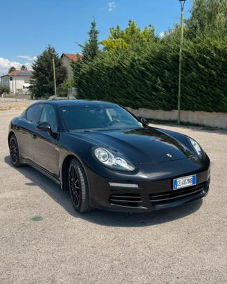 Porsche Panamera 3.0 Diesel 250cv