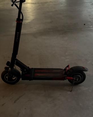 Monopattino Royal