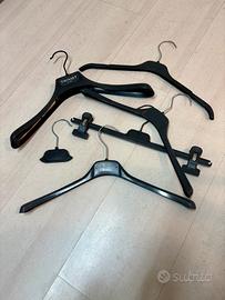 Grucce vario tipo 1€ cad.