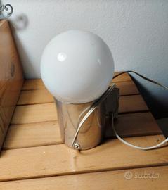 Lampada da tavolo vintage 